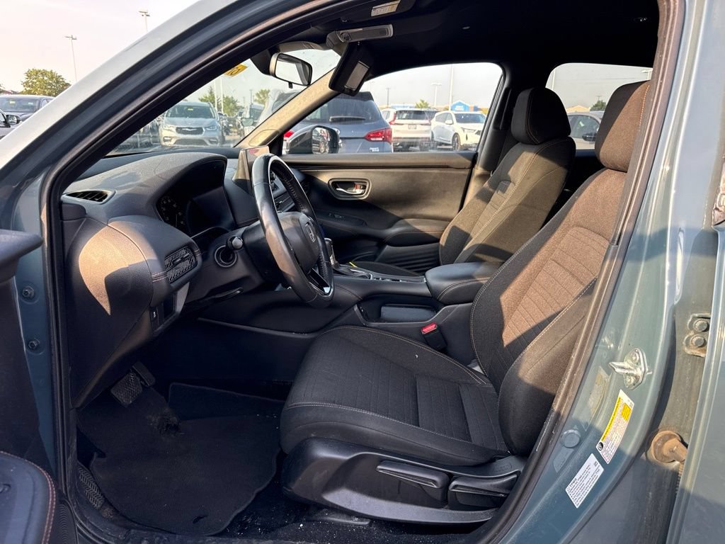 Used 2024 Honda HR-V Sport image 16