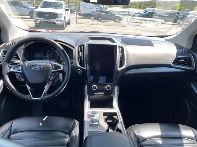 Used 2024 Ford Edge SEL w/ Convenience Package image 12