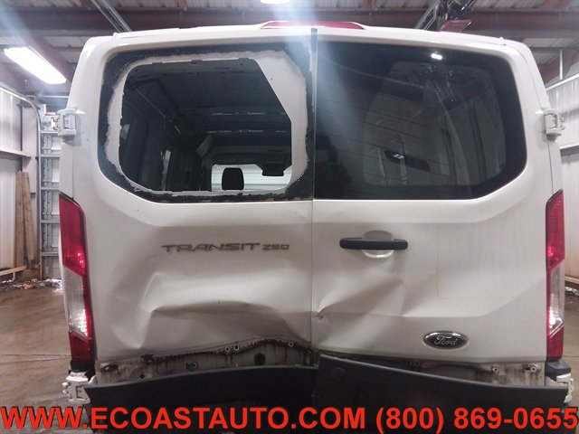 Used 2016 Ford Transit 250 130 Low Roof RWD image 10