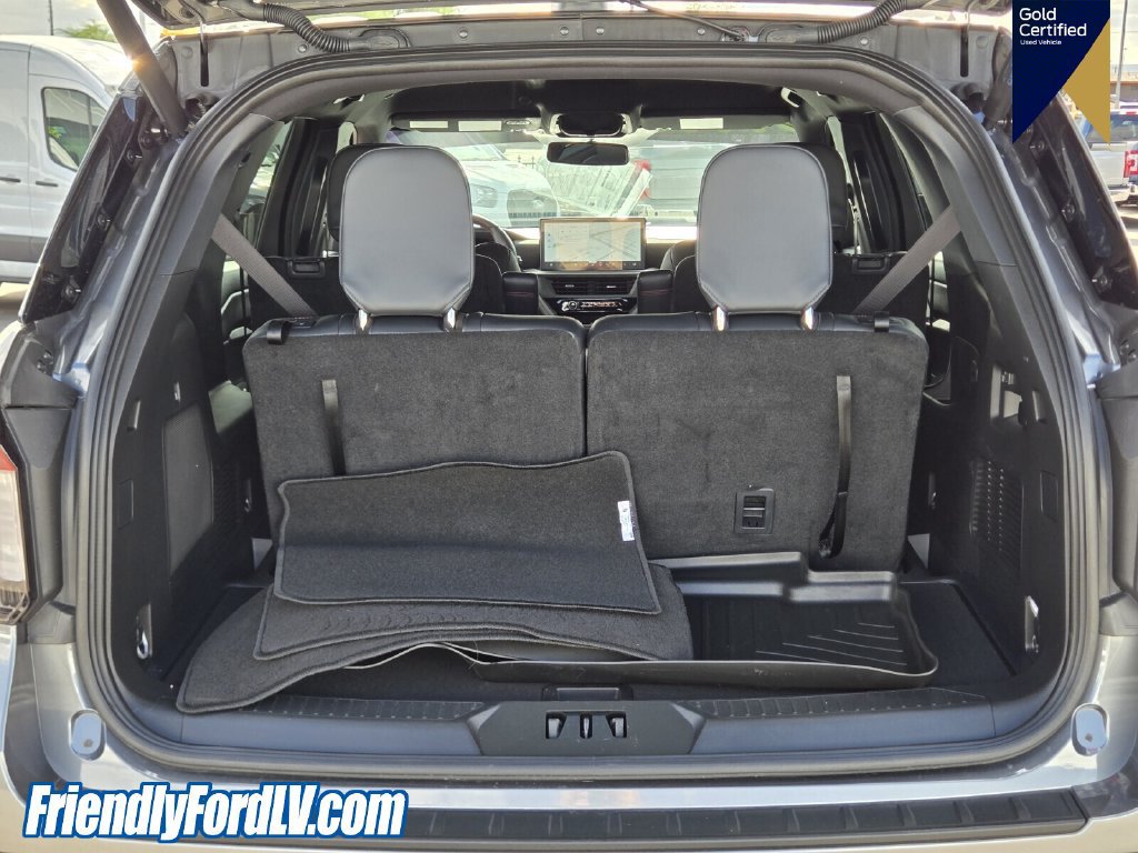 Certified 2025 Ford Explorer ST-Line RWD image 14