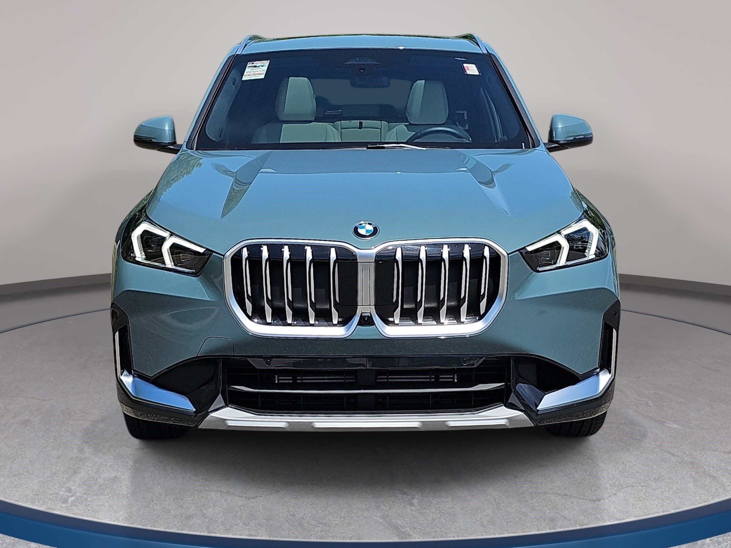 New 2026 BMW X1 xDrive28i w/ Technology Package AWD/4WD image 2
