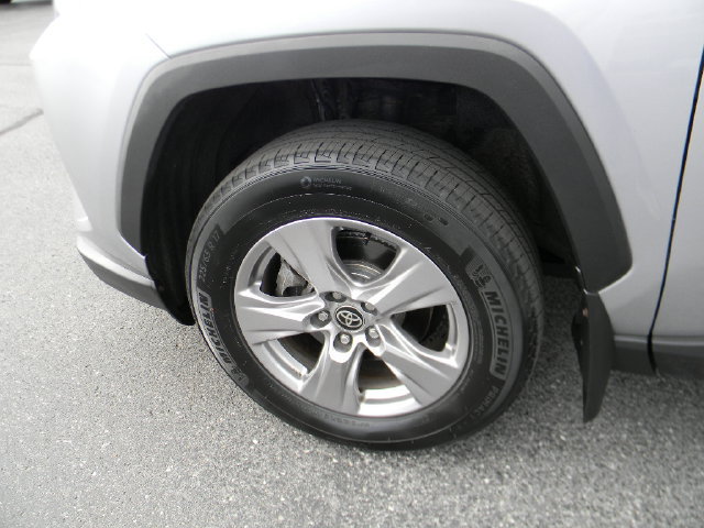 Certified 2024 Toyota RAV4 XLE w/ Convenience Package AWD/4WD image 9