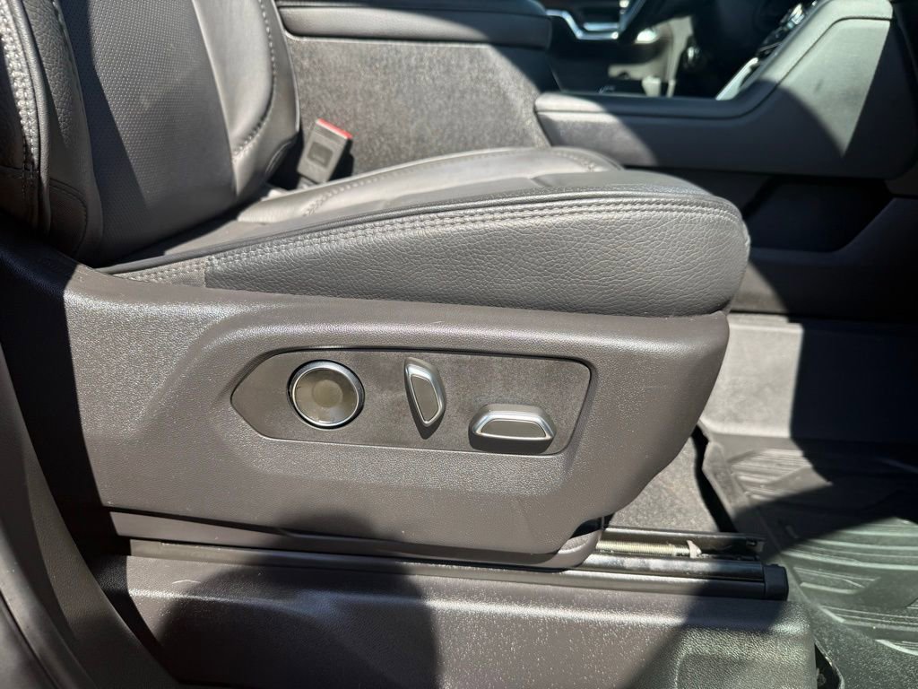 Used 2024 GMC Sierra 2500 Denali w/ Denali Reserve Package image 26