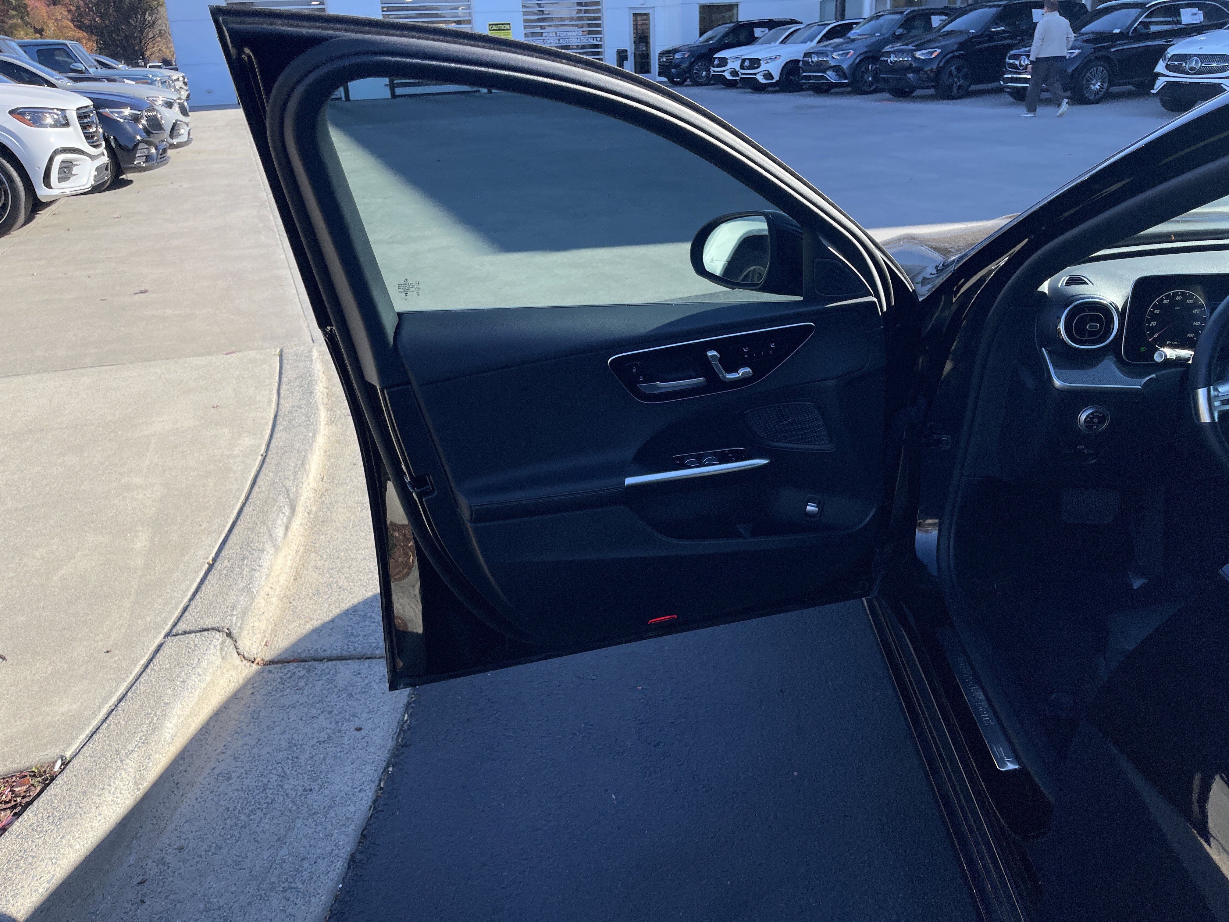 Certified 2024 Mercedes-Benz C 300 4MATIC Sedan image 14