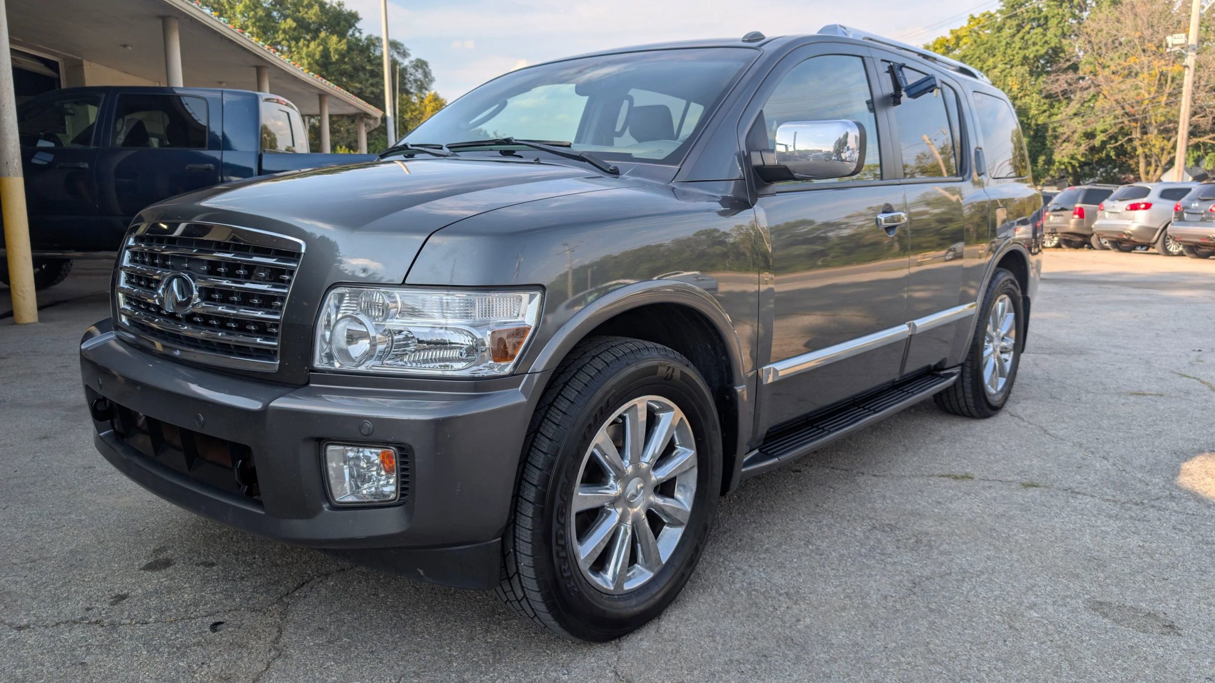 Used 2008 INFINITI QX56 4WD image 1