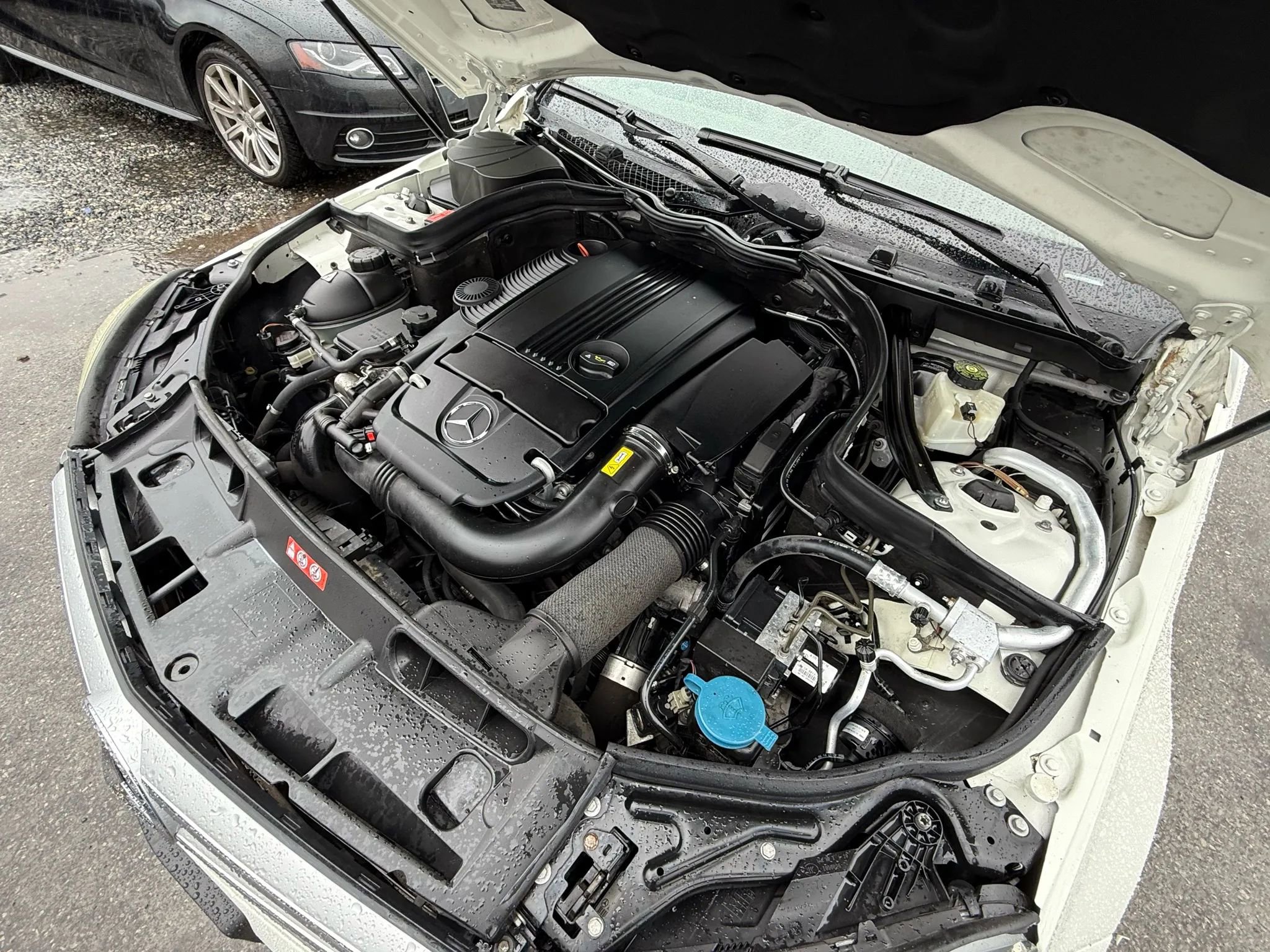 Used 2012 Mercedes-Benz C 250 Sedan image 39