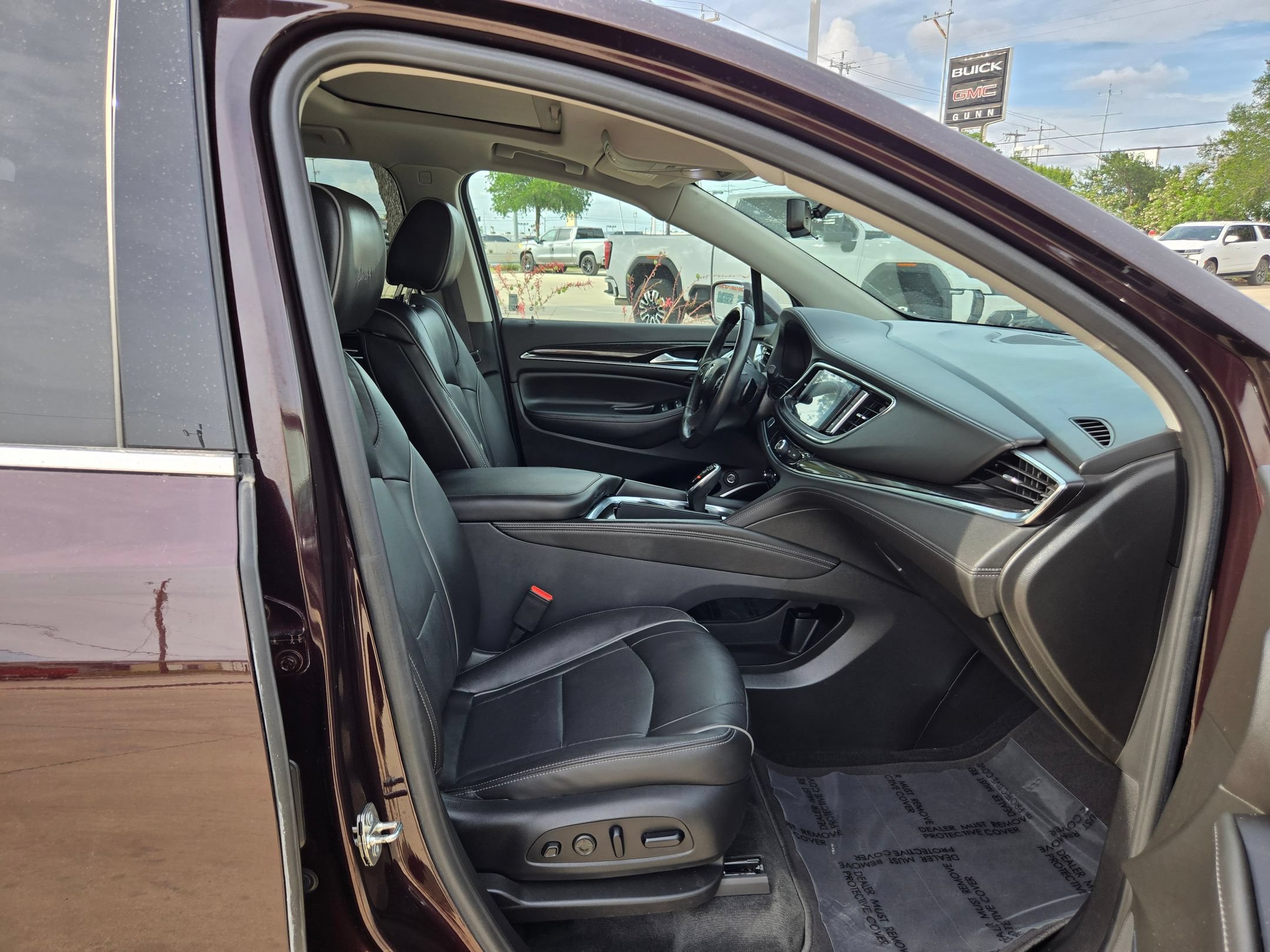 Certified 2020 Buick Enclave Avenir w/ Avenir Technology Package FWD image 25