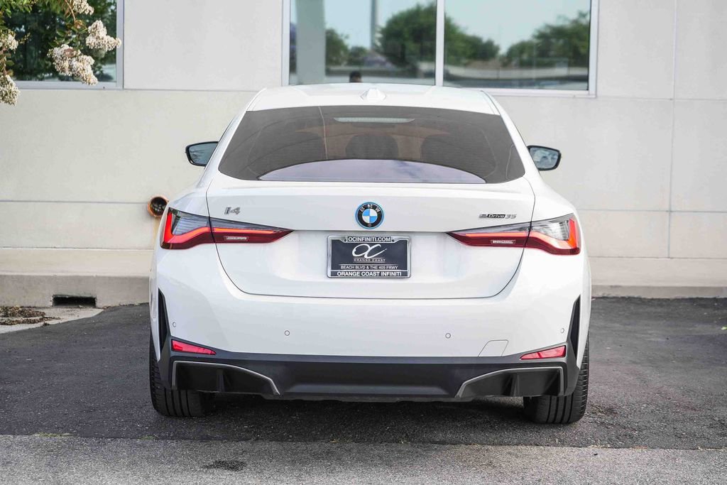 Used 2023 BMW i4 eDrive35 RWD image 7