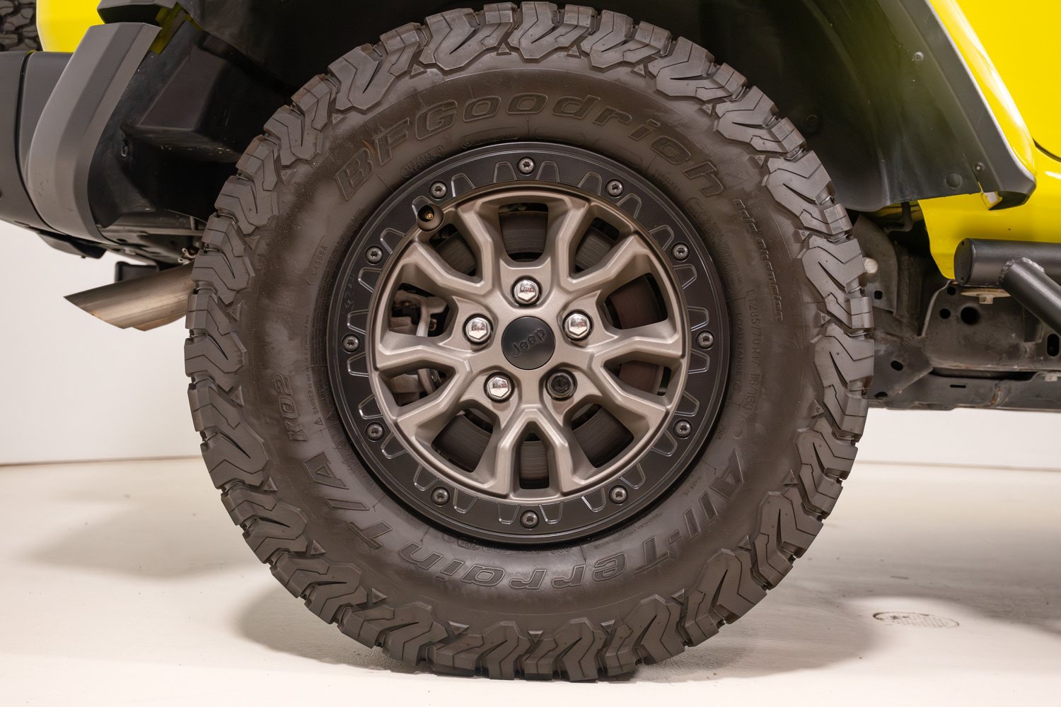 Used 2023 Jeep Wrangler Unlimited Rubicon 392 w/ Trailer Tow Package AWD/4WD image 13