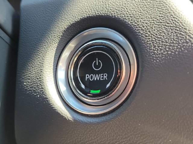 Certified 2024 Cadillac Lyriq Tech RWD image 31