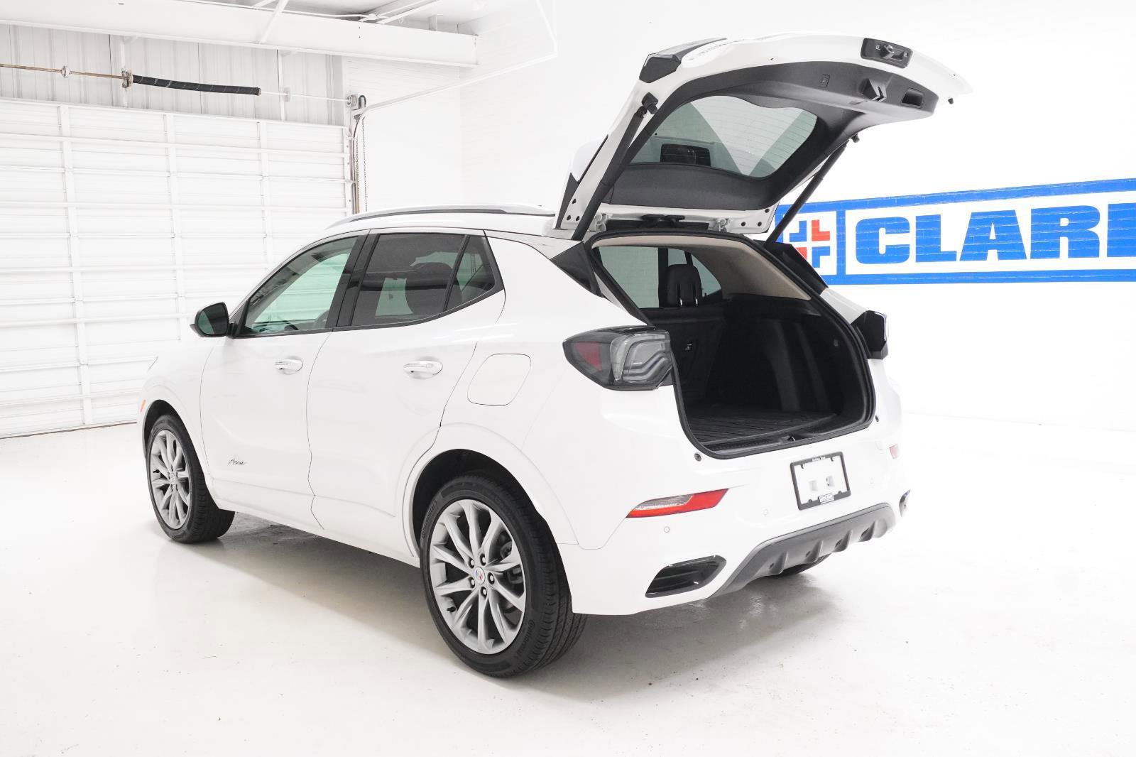 Used 2025 Buick Encore GX Avenir w/ Avenir Technology Package FWD image 9