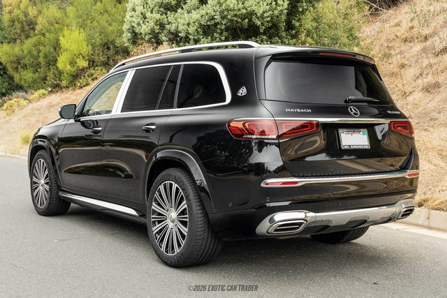 Used 2023 Mercedes-Benz Maybach GLS 600 4MATIC image 6