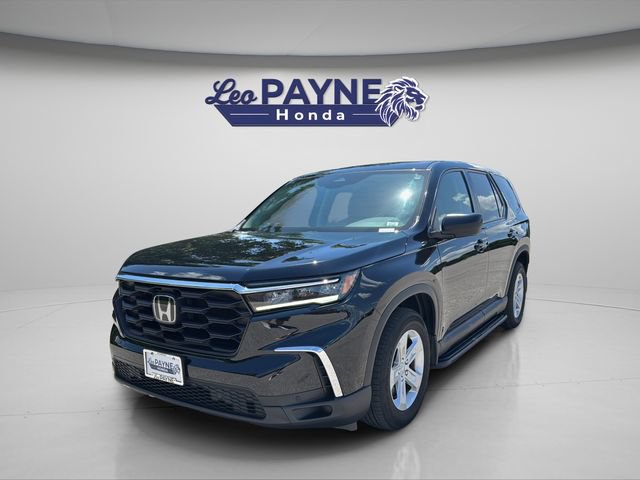 Used 2023 Honda Pilot LX image 8