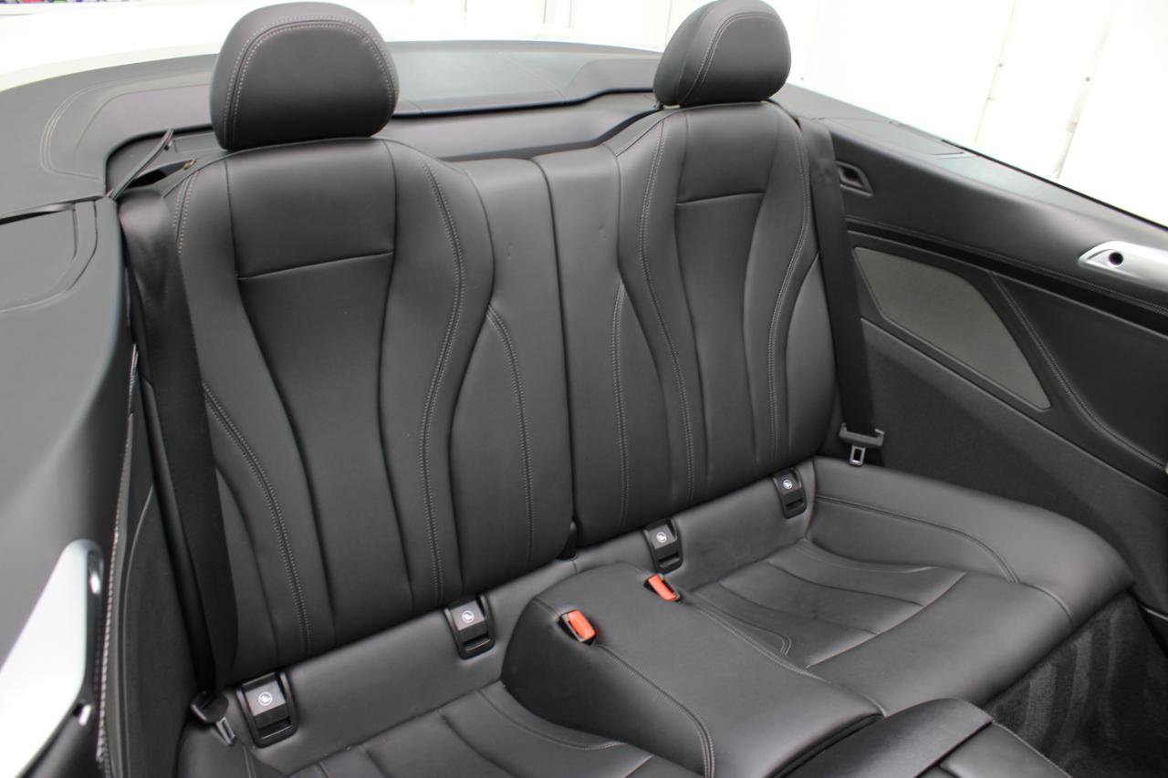 Used 2020 BMW 840i Convertible w/ Driving Assistance Package 2 RWD image 44