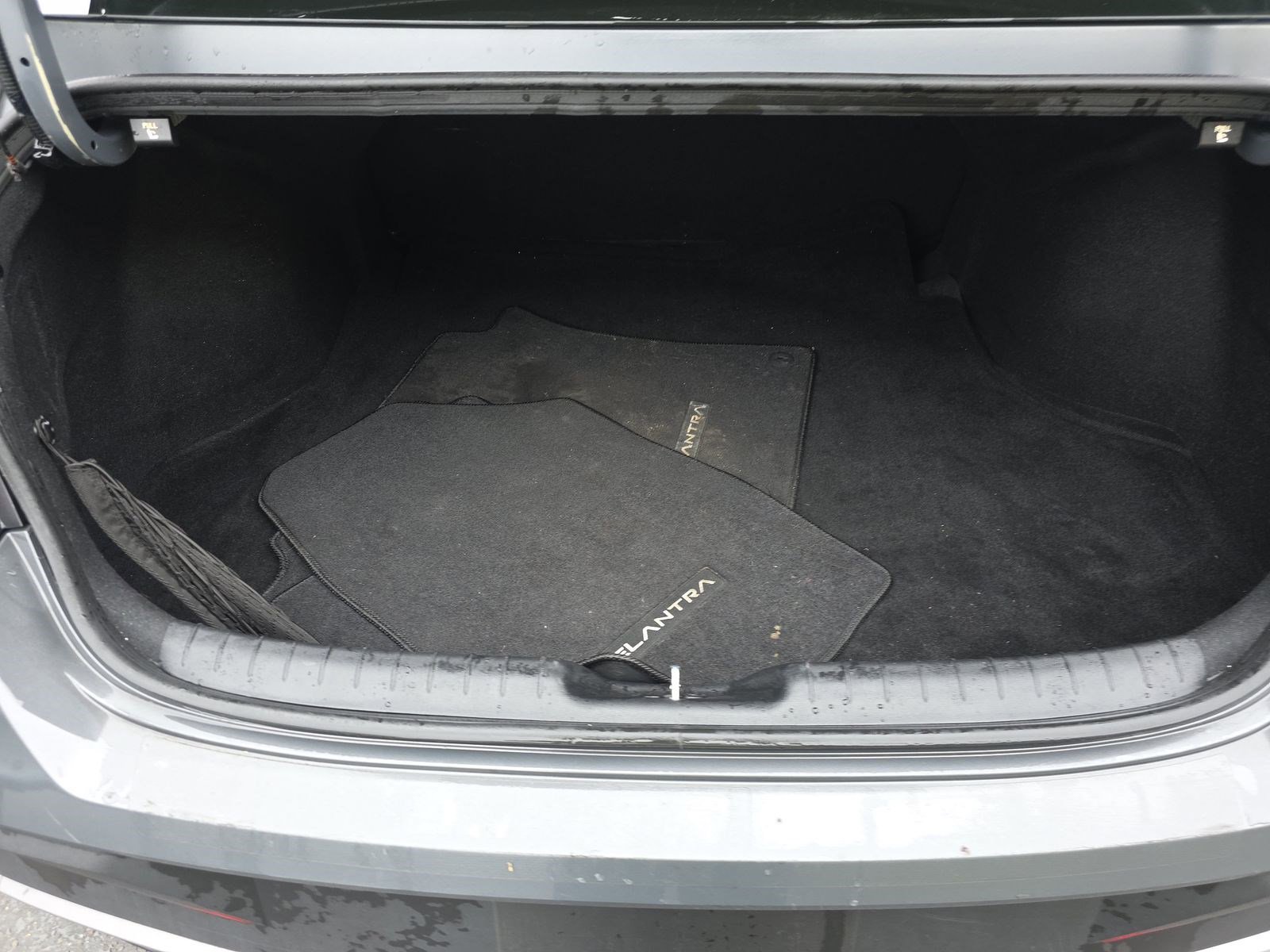 Used 2024 Hyundai Elantra SEL image 10