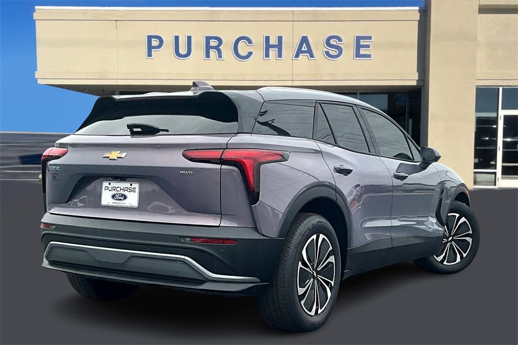 Used 2024 Chevrolet Blazer EV LT image 6