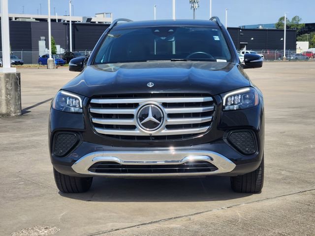 Used 2025 Mercedes-Benz GLS 450 4MATIC image 2