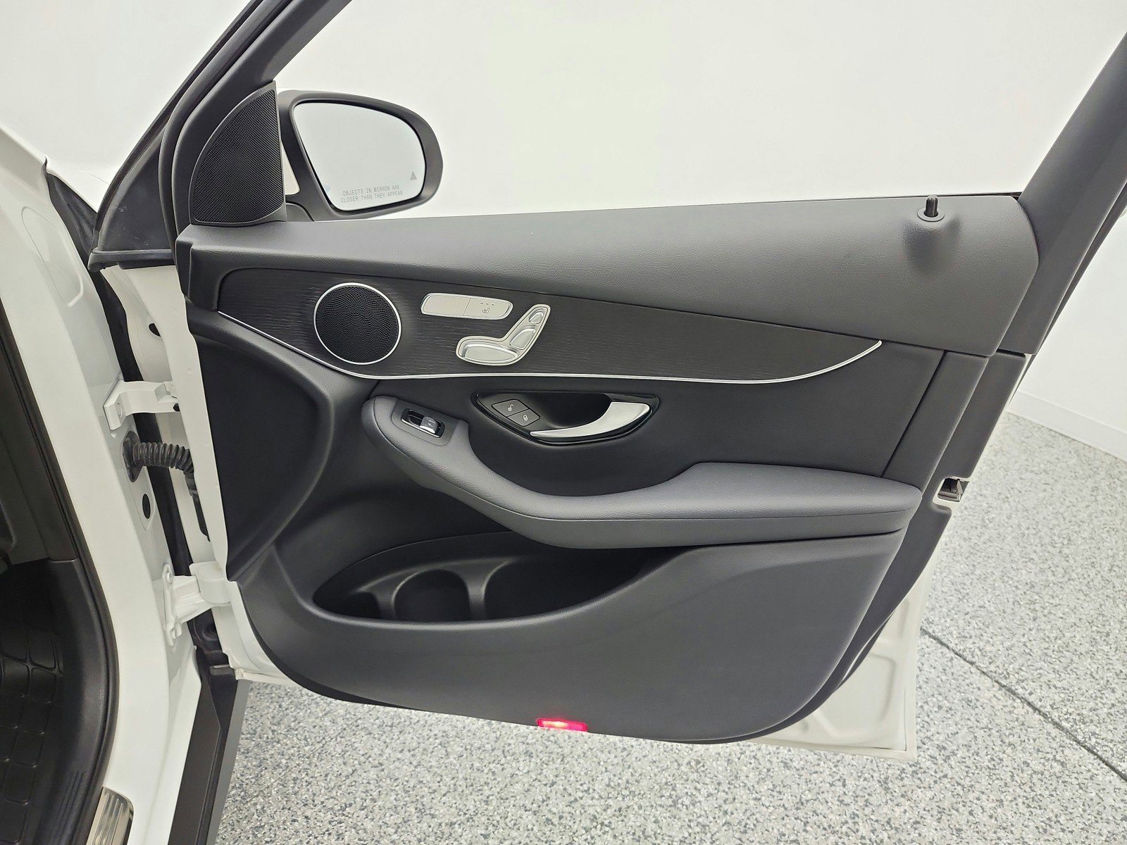 Used 2021 Mercedes-Benz GLC 300 image 20