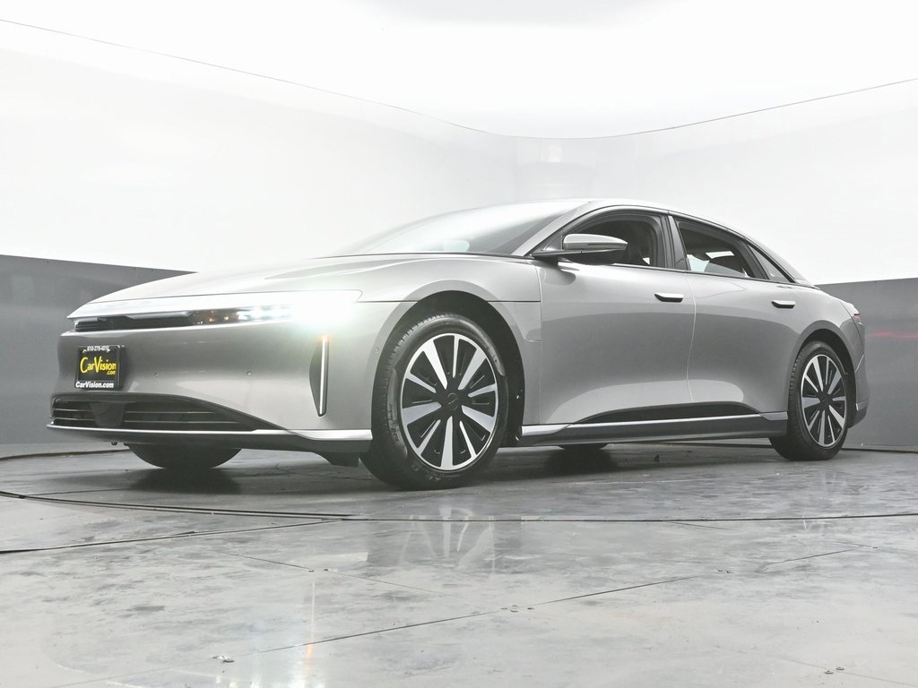 Used 2024 Lucid Air Touring image 51