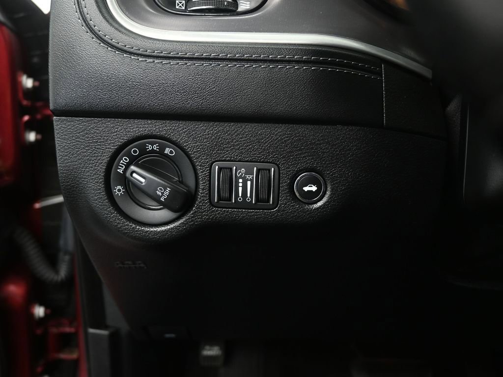 Used 2022 Dodge Charger R/T w/ Plus Group image 12