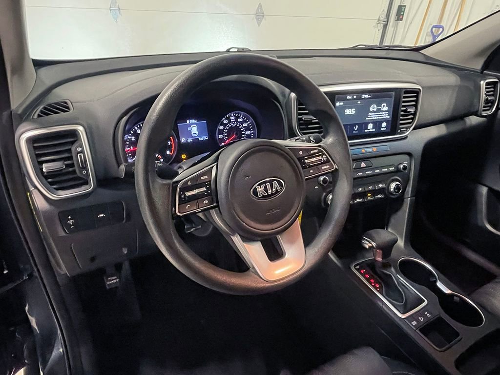 Used 2020 Kia Sportage LX image 18