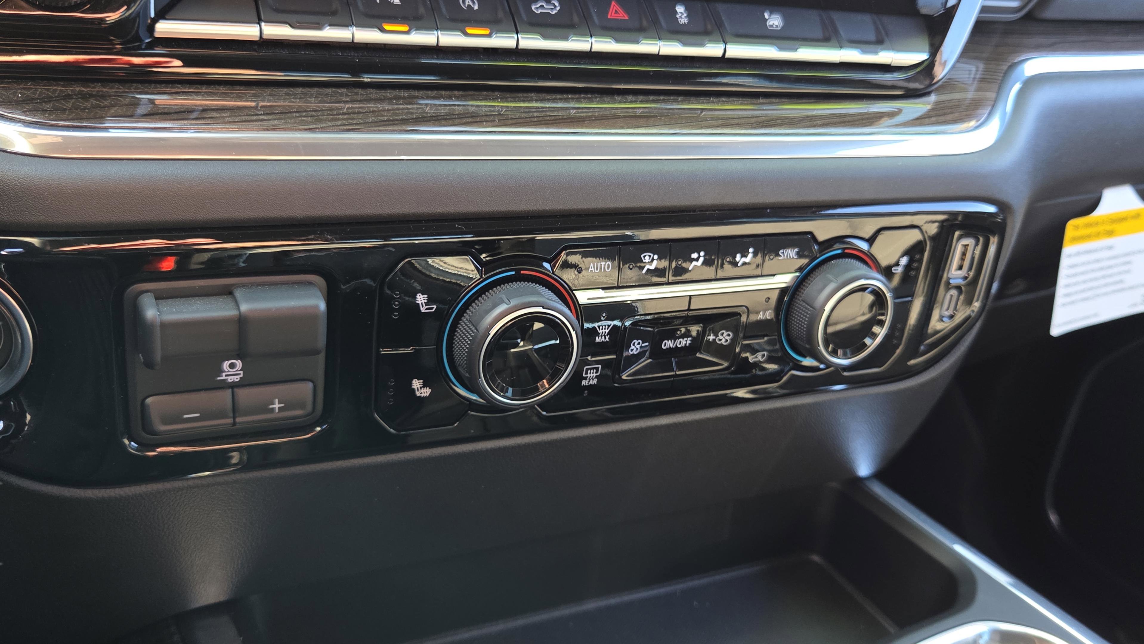 Used 2024 Chevrolet Silverado 1500 RST w/ Convenience Package II image 17