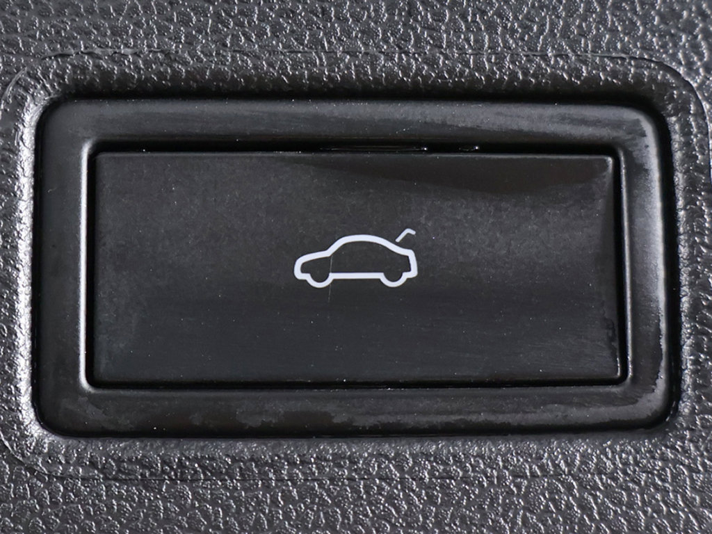 Certified 2024 Volkswagen Tiguan SE AWD/4WD image 51