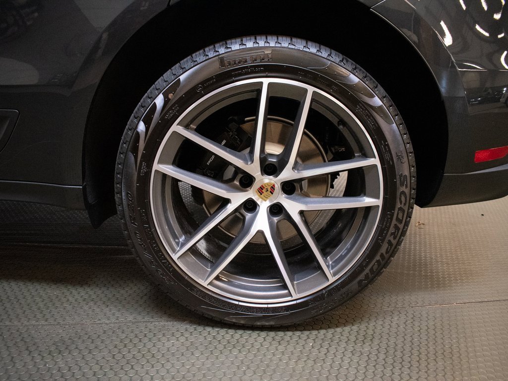 New 2026 Porsche Macan image 14