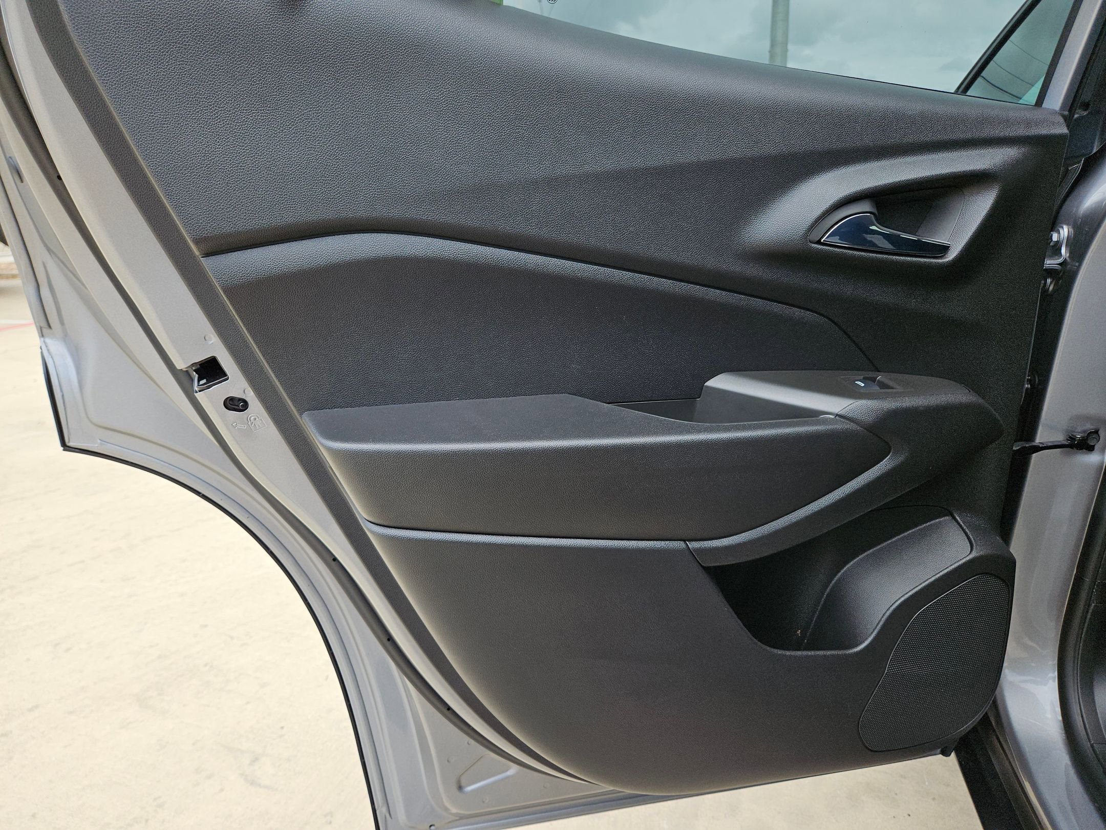 Certified 2024 Chevrolet Trax LS image 15