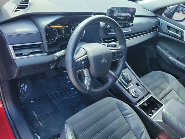 Used 2023 Mitsubishi Outlander SE FWD image 19