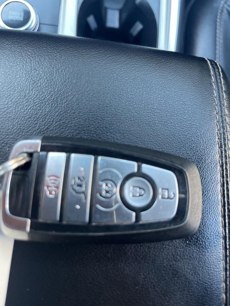 Used 2023 Ford Explorer Limited image 28