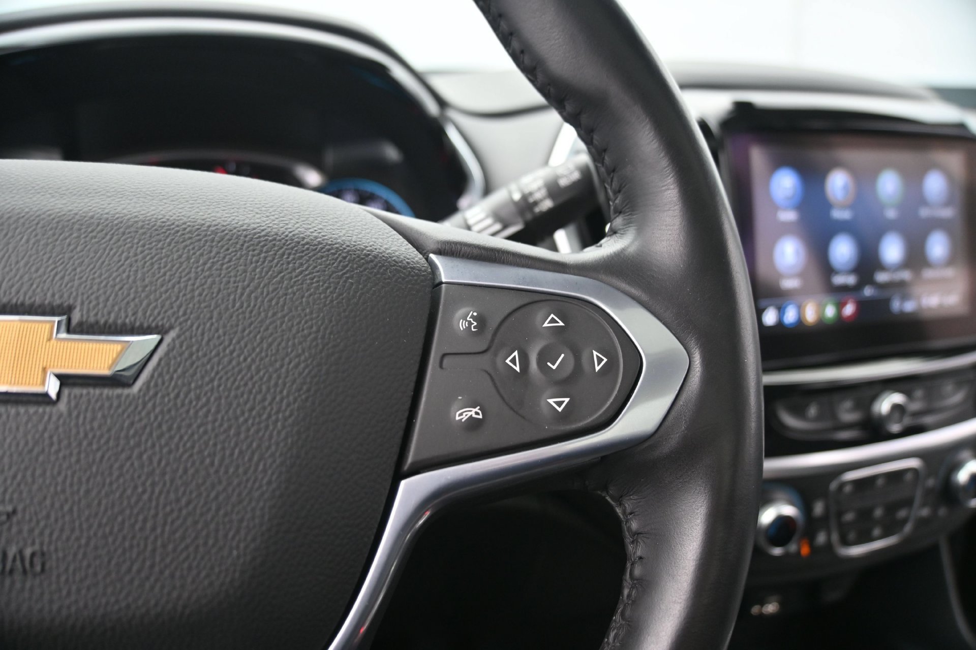 Used 2021 Chevrolet Traverse High Country AWD/4WD image 26