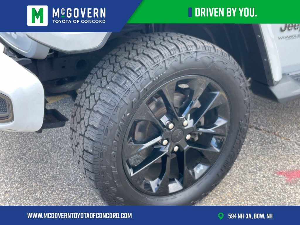 Used 2021 Jeep Wrangler Unlimited Sahara AWD/4WD image 10