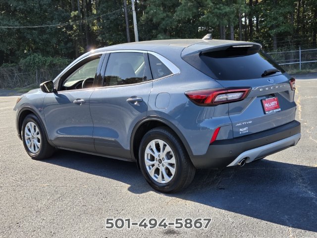Used 2024 Ford Escape Active w/ Tech Pack #1 FWD image 3