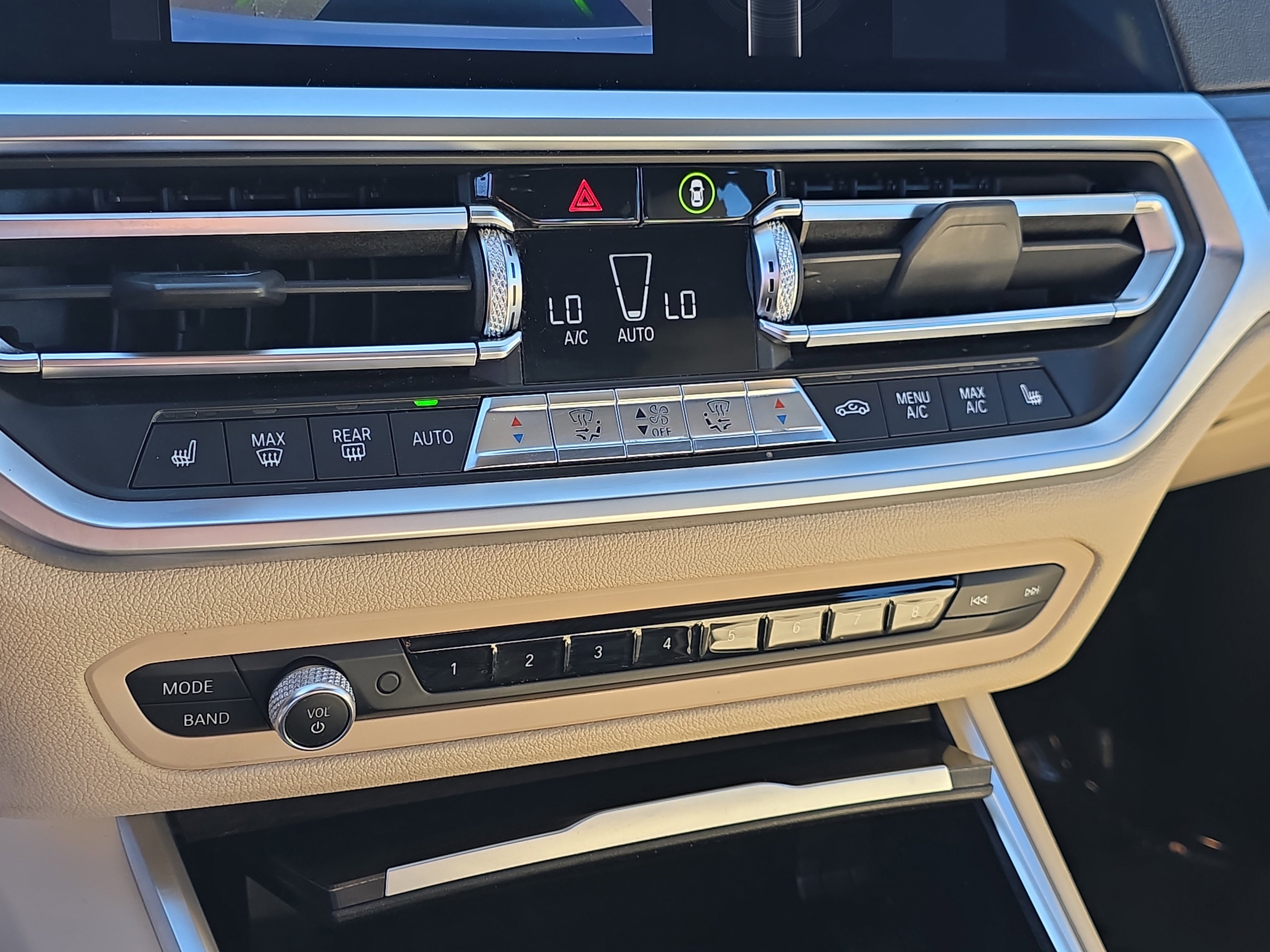 Used 2021 BMW 330e w/ Convenience Package image 24