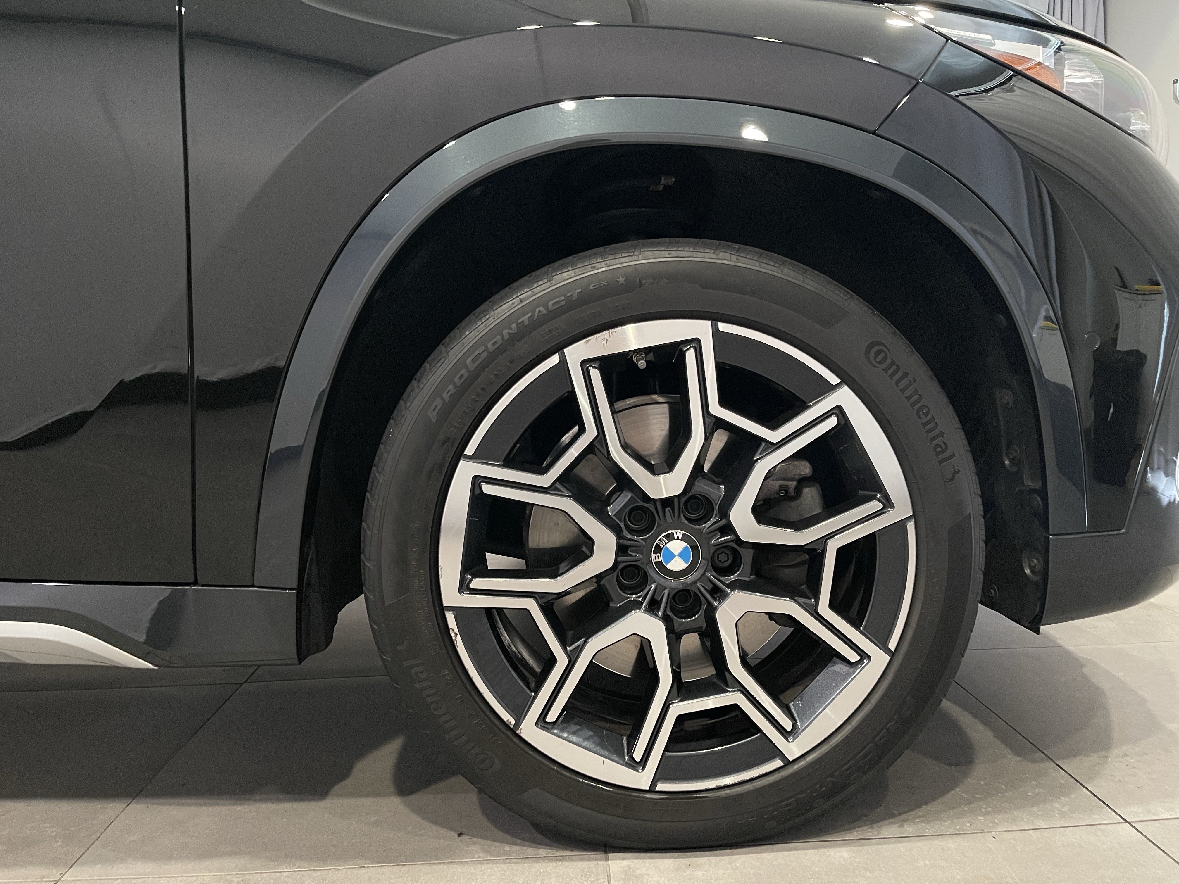 Used 2024 BMW X1 xDrive28i w/ Convenience Package AWD/4WD image 10