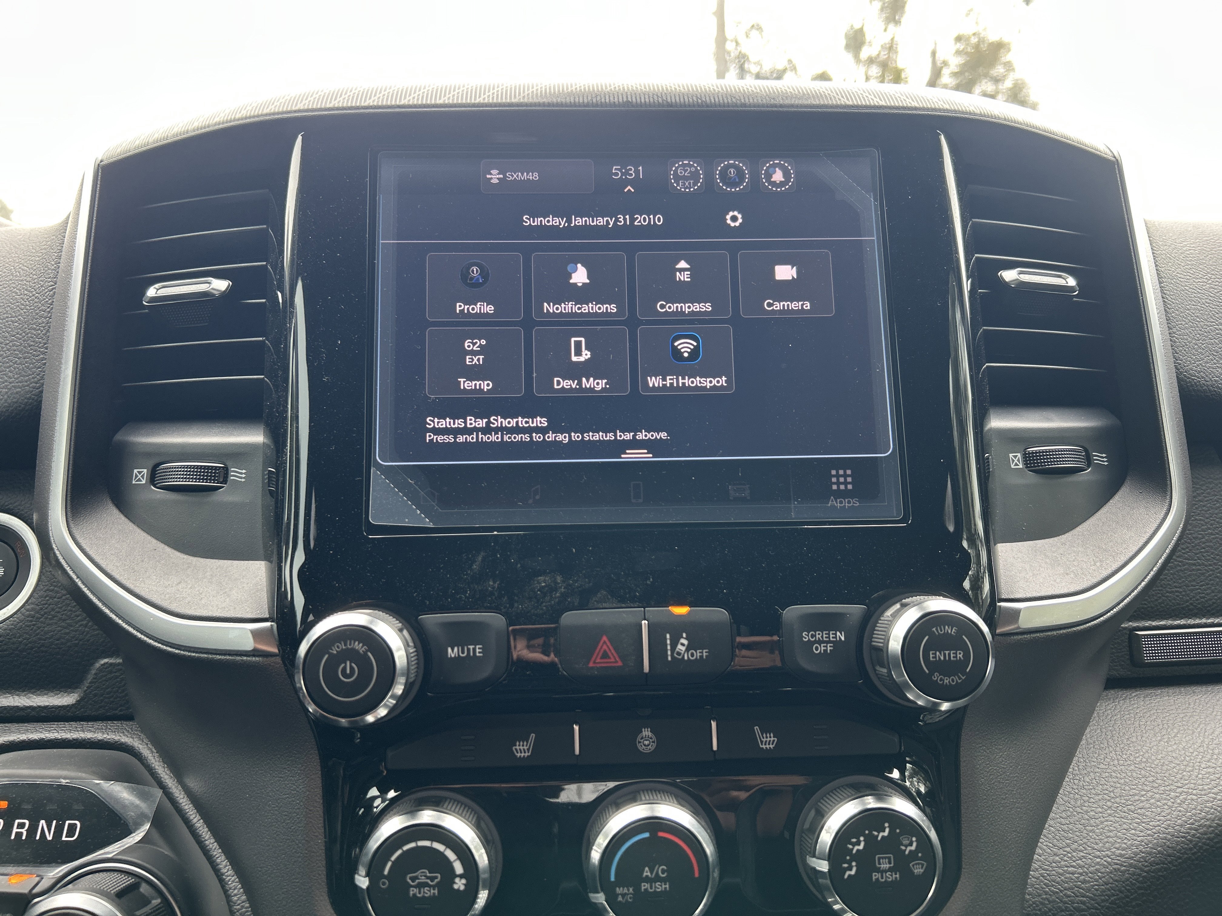 New 2026 RAM 1500 4x4 Crew Cab image 28