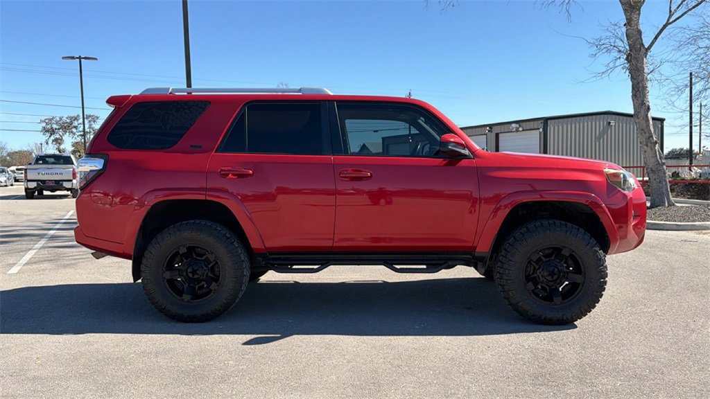 Used 2017 Toyota 4Runner SR5 image 6