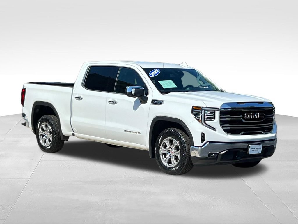 Used 2025 GMC Sierra 1500 SLT RWD image 3