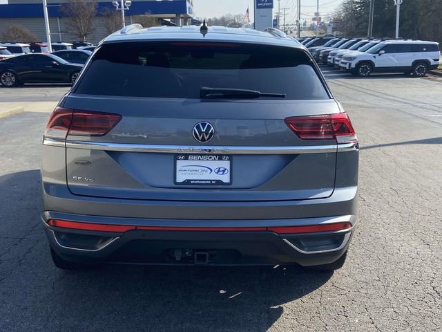 Used 2023 Volkswagen Atlas Cross Sport SE w/ Black Wheel Package image 4