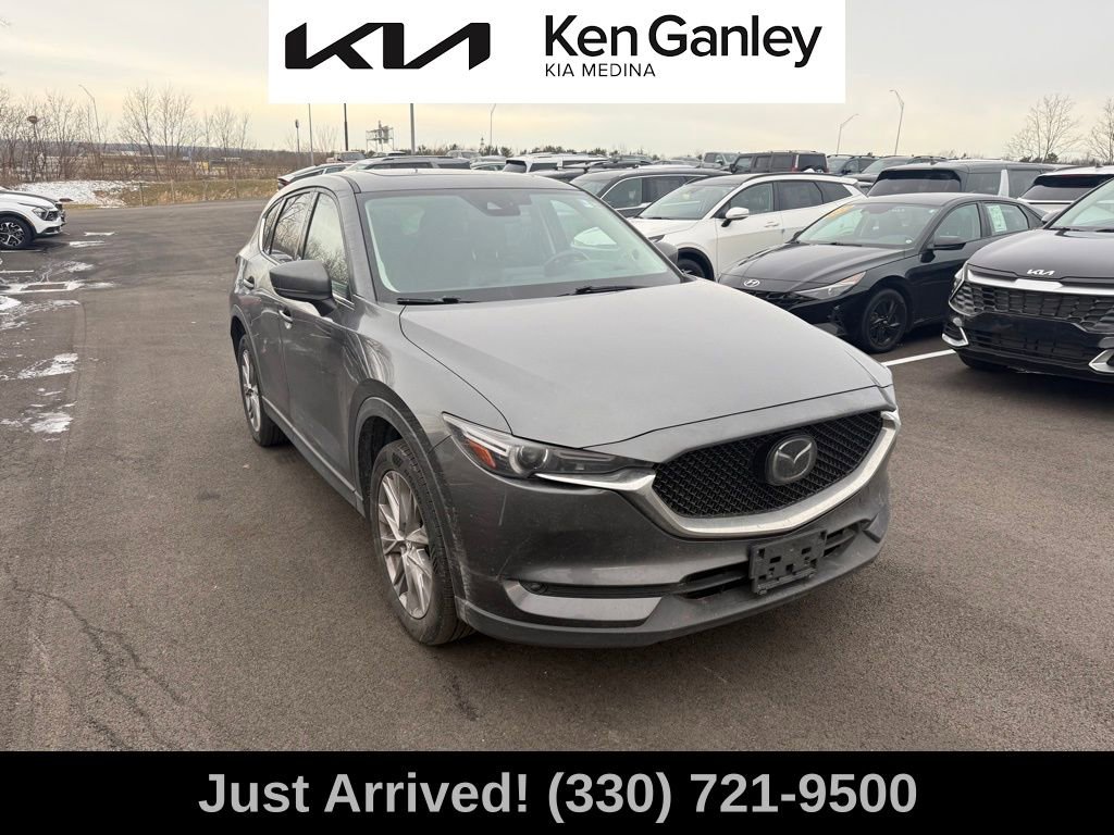 Used 2019 MAZDA CX-5 Grand Touring w/ GT Premium Package image 3