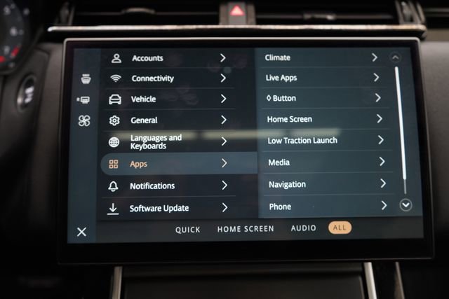 Used 2024 Land Rover Range Rover Velar Dynamic SE image 47