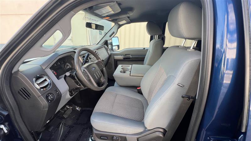 Used 2011 Ford F250 XLT w/ XLT Appearance Pkg AWD/4WD image 29