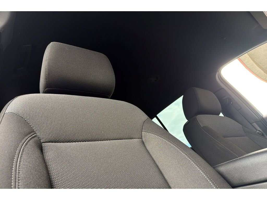 Used 2023 Chevrolet Traverse LT FWD image 20