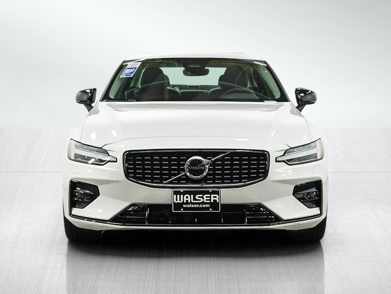 Used 2025 Volvo S60 B5 Core AWD/4WD image 8