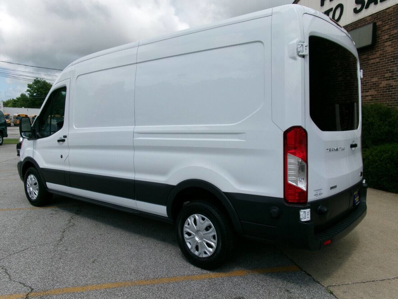 Used 2017 Ford Transit 350 148 Medium Roof w/ Exterior Upgrade Package image 5