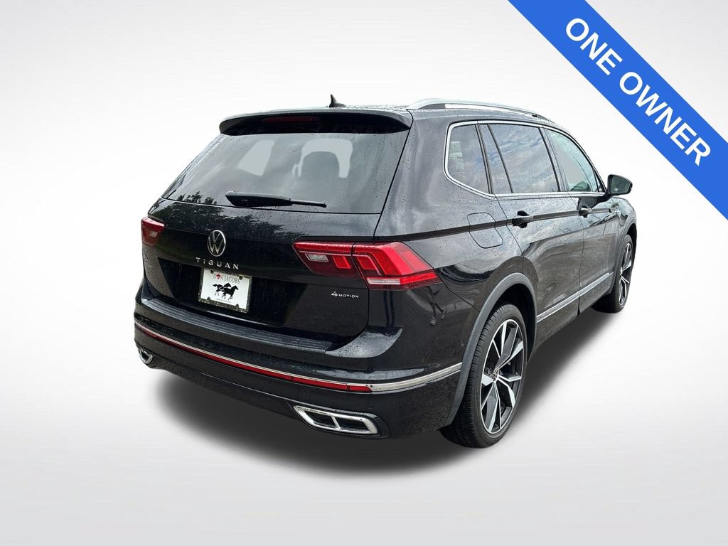 Used 2024 Volkswagen Tiguan SEL R-Line AWD/4WD image 3
