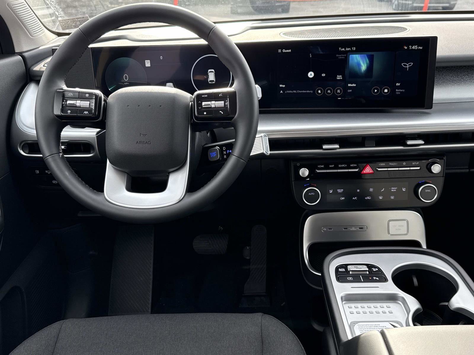 New 2026 Hyundai Ioniq 9 SE image 2