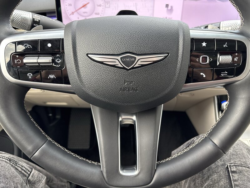 Used 2026 Genesis GV70 2.5T Select AWD/4WD image 42