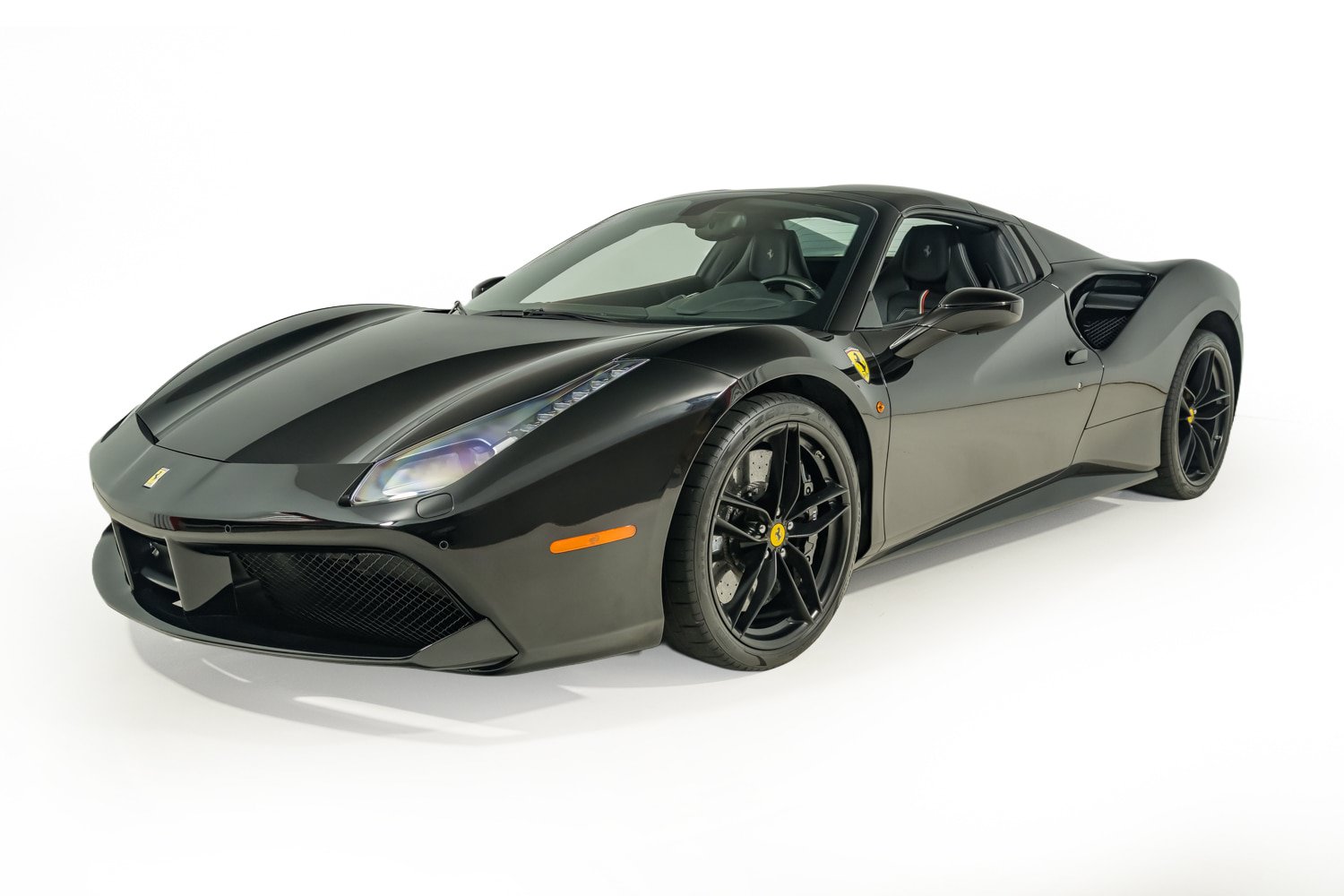 Certified 2018 Ferrari 488 Spider RWD image 2